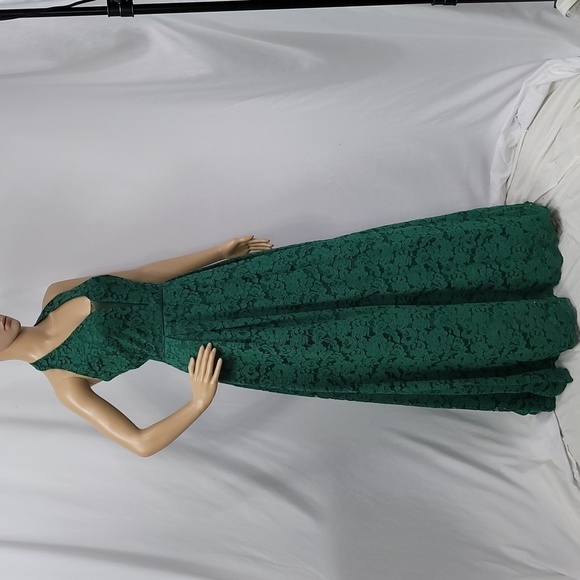 Adrianna Papell Women's Emerald Green Lace Evening Holiday Gown - Picture 4 of 17